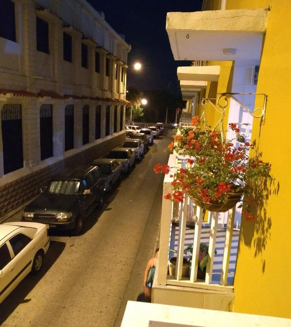 Centro Historico Bovedas Apartment Cartagena 0*,  Kolombiya